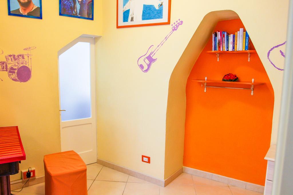 B&B Alla Maison Di Alessia Perugia Bagian luar foto