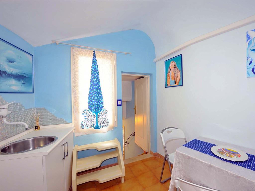 B&B Alla Maison Di Alessia Perugia Ruang foto